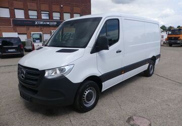 Mercedes-Benz Sprinter 211.461 km 16.950 &euro; Essen 45309