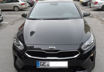 Kia ceed / Ceed 33.659 km 21.900 &euro; Gelsenkirchen 45883