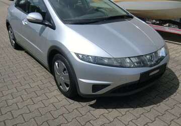 Honda Civic 128.881 km 2.700 &euro; Essen 45326