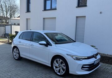 VW Golf 19.956 km 24.900 &euro; Essen 45130