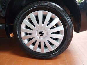 Suzuki Swift CLUB ALLGRIP NAVI ADAP. TEMP. 8.997 km 15.780 &euro; HAAN 42781