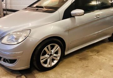 Mercedes-Benz B 200 360.000 km 2.500 &euro; Essen 45141