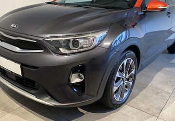 Kia Stonic 111.272 km 12.470 &euro; Bochum - Linden 44879