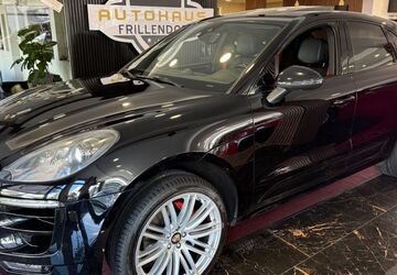 Porsche Macan 228.000 km 24.950 &euro; Essen 45139