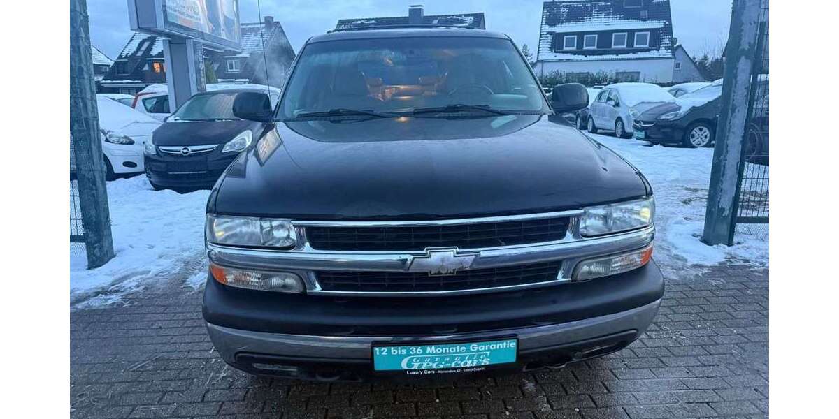 Chevrolet Suburban 180.000 km 11.000 &euro; Essen 45359
