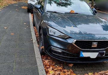 Seat Leon 105.006 km 19.300 &euro; Essen 45355