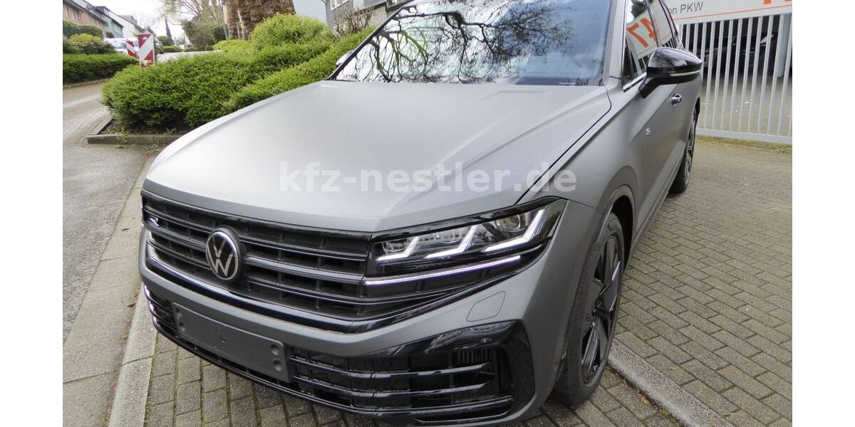 VW Touareg 64.600 km 65.900 &euro; Essen 45134
