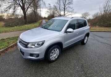 VW Tiguan 173.000 km 10.000 &euro; Voerde 46562