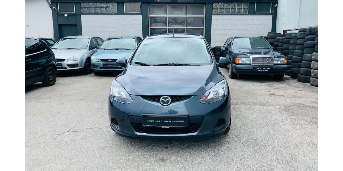 Mazda 2 162.000 km 2.490 &euro; Essen 45127