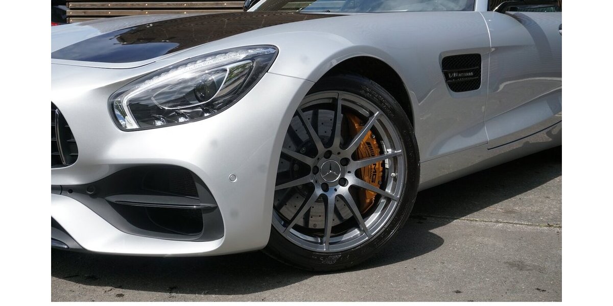 Mercedes-Benz AMG GT S Carbon Perf-Sitz Keramik Pano Burm 23.714 km 87.700 &euro; Wuppertal 42327