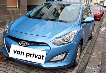 Hyundai i30 120.000 km 6.450 &euro; Essen 45355