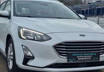 Ford Focus 33.232 km 14.990 &euro; Essen 45141