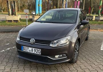 VW Polo 142.345 km 5.950 &euro; Schermbeck 46514