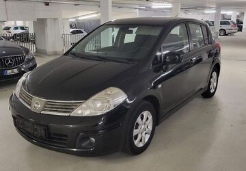 Nissan Tiida 176.000 km 2.500 &euro; Essen 45326