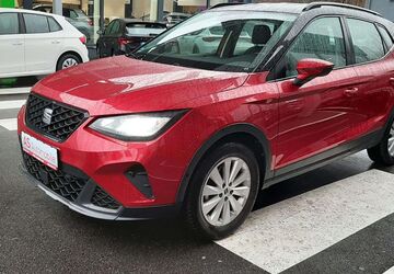 Seat Arona 9.498 km 17.880 &euro; Essen 45326