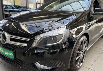 Mercedes-Benz A 180 156.699 km 9.890 &euro; Bottrop 46236