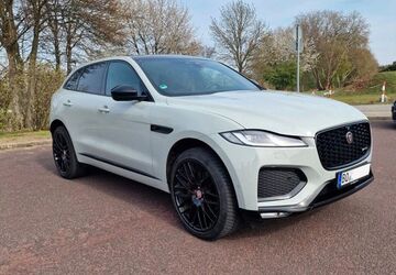 Jaguar F-Pace 64.200 km 38.300 &euro; BOCHUM 44805