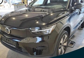 Volvo XC40 46.221 km 27.950 &euro; Essen-Kray 45309