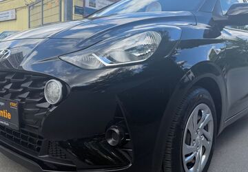Hyundai i10 40.000 km 9.490 &euro; Essen - Borbeck 45355