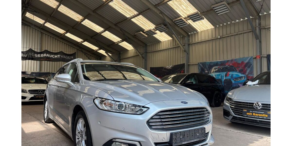 Ford Mondeo 136.000 km 6.950 &euro; Essen 45139