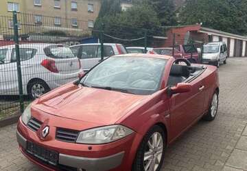 Renault Megane 136.000 km 2.500 &euro; Essen 45143