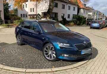 Skoda Superb 63.604 km 19.900 &euro; Mülheim an der Ruhr 45470