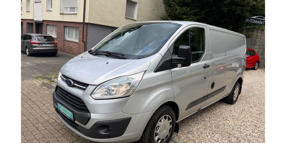 Ford Transit Custom 194.000 km 7.999 &euro; Essen 45355