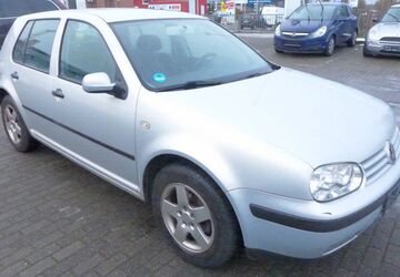 VW Golf 157.300 km 1.490 &euro; Hattingen (bei Bochum) 45527