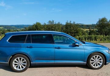 VW Passat Variant 266.000 km 11.900 &euro; Essen 45257