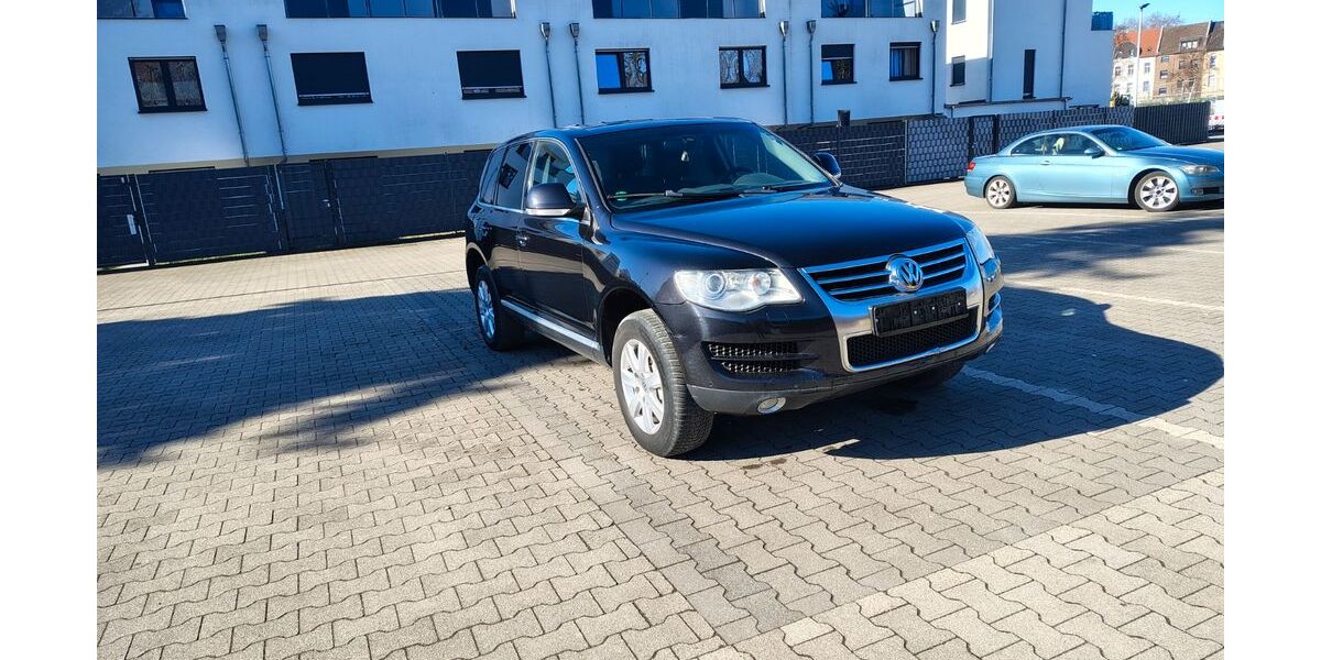 VW Touareg 280.000 km 6.000 &euro; Duisburg 47137