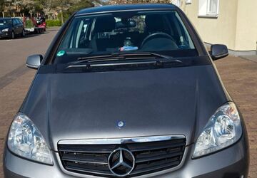 Mercedes-Benz A 160 60.000 km 7.999 &euro; Oberhausen 46147