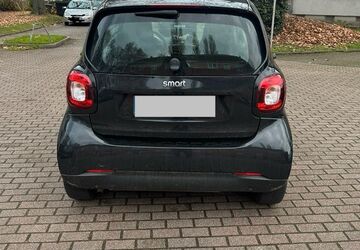 Smart ForTwo 66.000 km 8.800 &euro; Essen 45326