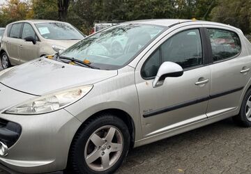 Peugeot 207 137.000 km 1.490 &euro; Recklinghausen 45665