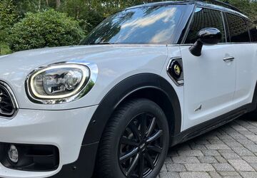 Mini Cooper SE Countryman 65.000 km 20.099 &euro; Hünxe 46569