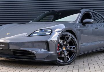 Porsche Taycan 9.999 km 124.900 &euro; Moers 47441