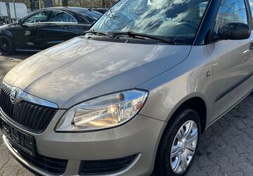 Skoda Fabia 179.898 km 3.290 &euro; Essen 45356