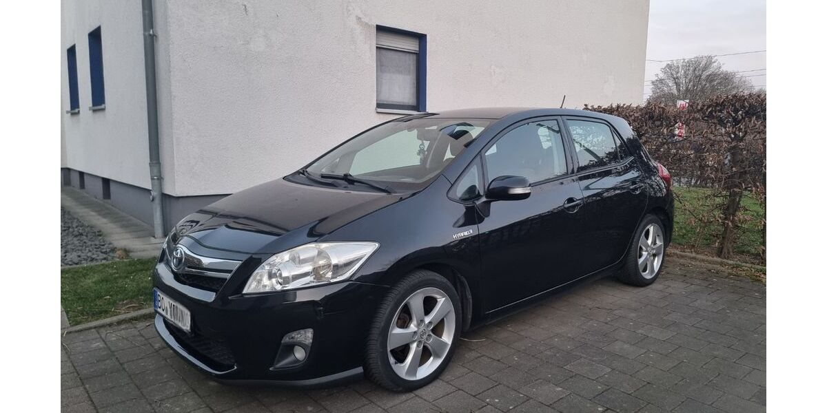 Toyota Auris 204.000 km 6.000 &euro; Bochum 44807