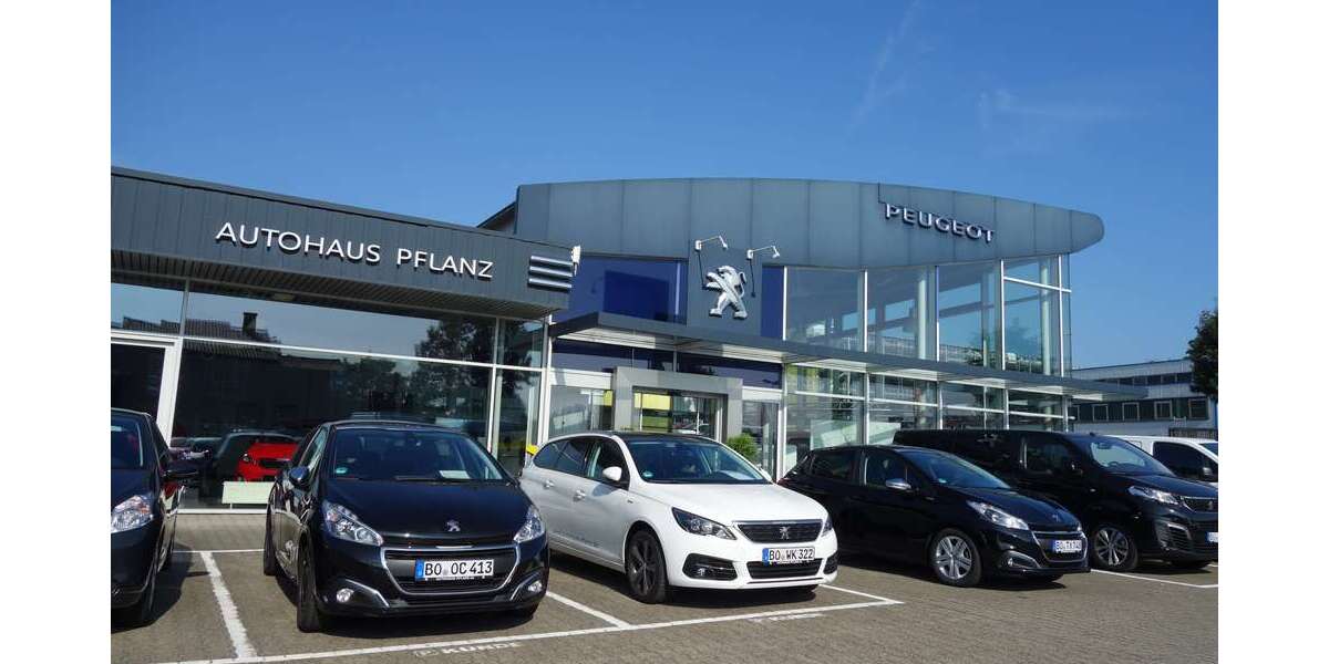 Peugeot 208 40.848 km 13.885 &euro; Bochum 44801