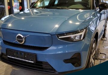 Volvo XC40 29.337 km 28.580 &euro; Essen-Kray 45309