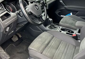 VW Touran 187.300 km 15.600 &euro; Mettmann 40822