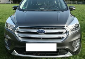 Ford Kuga 42.140 km 12.490 &euro; Mülheim Ruhr 45475