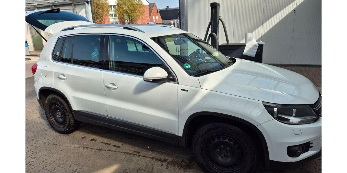 VW Tiguan 259.300 km 9.000 &euro; Dorsten 46286