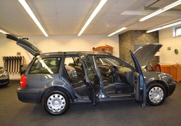 VW Golf 180.000 km 2.950 &euro; Mülheim-Speldorf 45478