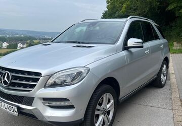 Mercedes-Benz ML 250 188.899 km 15.500 &euro; Schwelm 58332