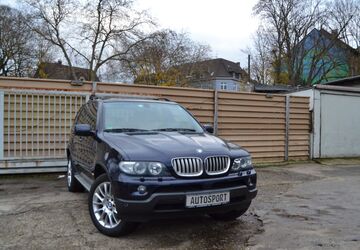 BMW X5 145.000 km 16.980 &euro; Duisburg 47166
