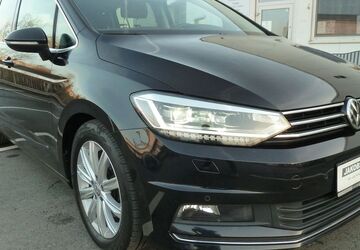 VW Touran 114.000 km 22.900 &euro; Duisburg 47269