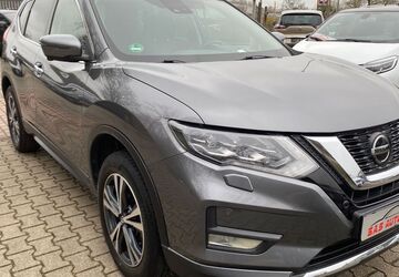 Nissan X-Trail 99.320 km 18.999 &euro; Moers 47445