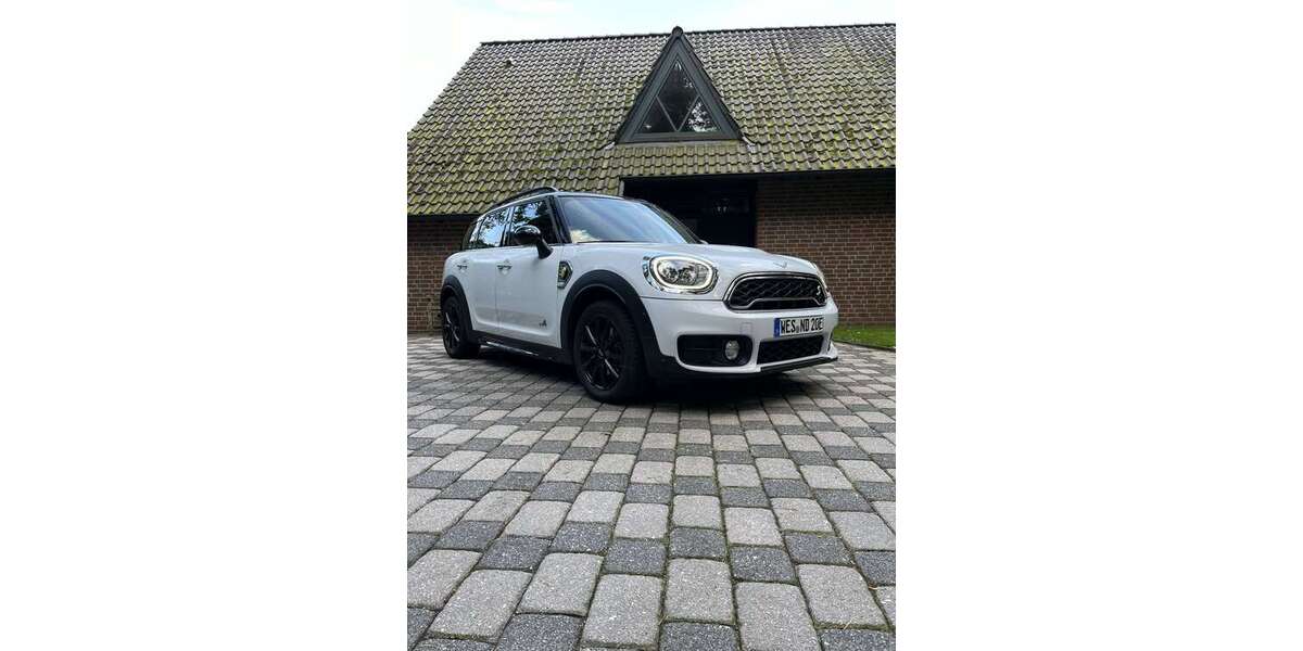 Mini Cooper SE Countryman 65.000 km 20.499 &euro; Hünxe 46569