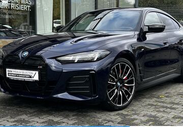 BMW i4 16.535 km 60.950 &euro; Mülheim 45472
