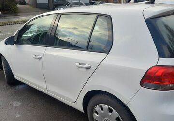 VW Golf 220.000 km 4.600 &euro; Essen 45276